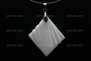 35x40mm Mother of Pearl Designer Bead Pendant [z7291]