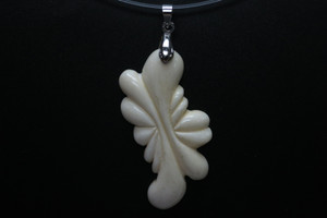 25x46mm Buffalo Bone Designer Bead Pendant [z8443]