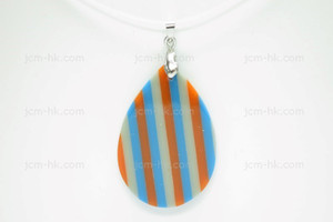 28X42mm Lucite Carved Designer Bead Pendant [z1218]