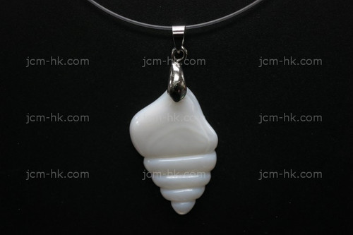 22x32mm Mother of Pearl Carved Designer Bead Pendant [z5167]