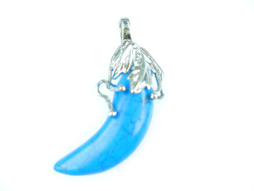 15x40mm Turquoise Howlite Teeth Pendant [y853c]