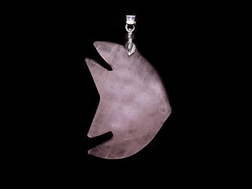 42mm Rose Quartz Fish Pendant [y107d]