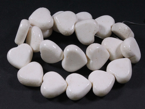 20mm White Sponge Coral Puff Heart Beads 15.5" natural [k6s20]