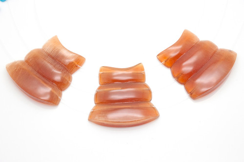 32X66mm Amber Horn 3-Lines Rope Spacers 3pcs. [z1395]
