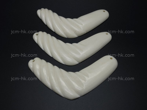 76X45mm Buffalo Bone Carved Part With Drill [z1752]