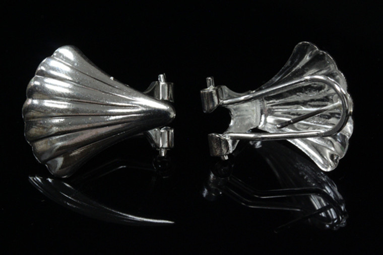 18x20mm Silver Plated Shell Clip On + Post Earring, 4pcs. [y645a]