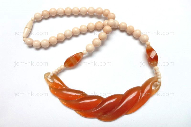 20x26mm Amber Horn & Buffalo Bone Necklace 18" [z7761]