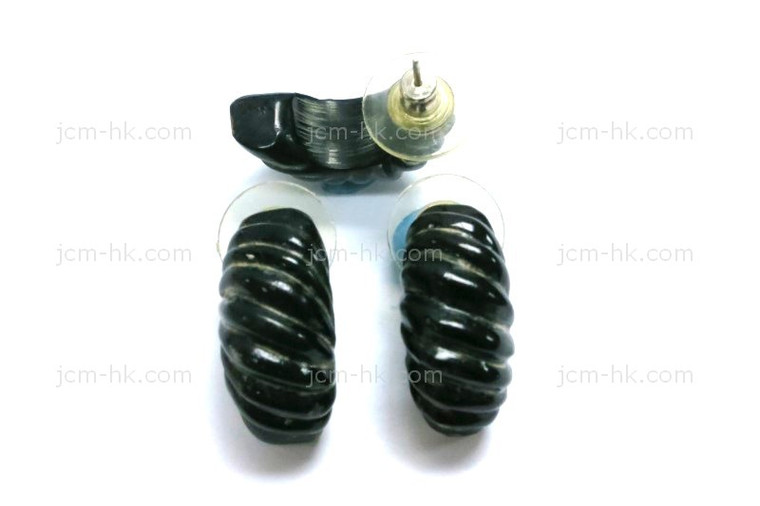 9x25mm Buffalo Horn Carved Earring [z5132]