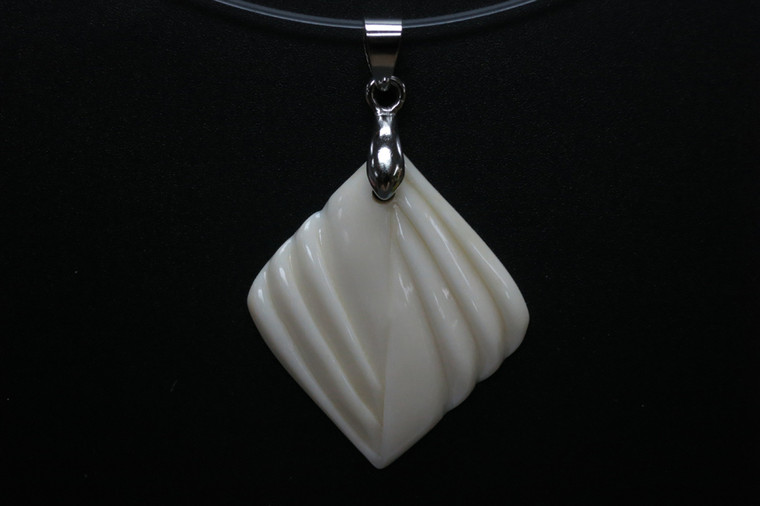 30x35mm Buffalo Bone Designer Bead Pendant [z5764]