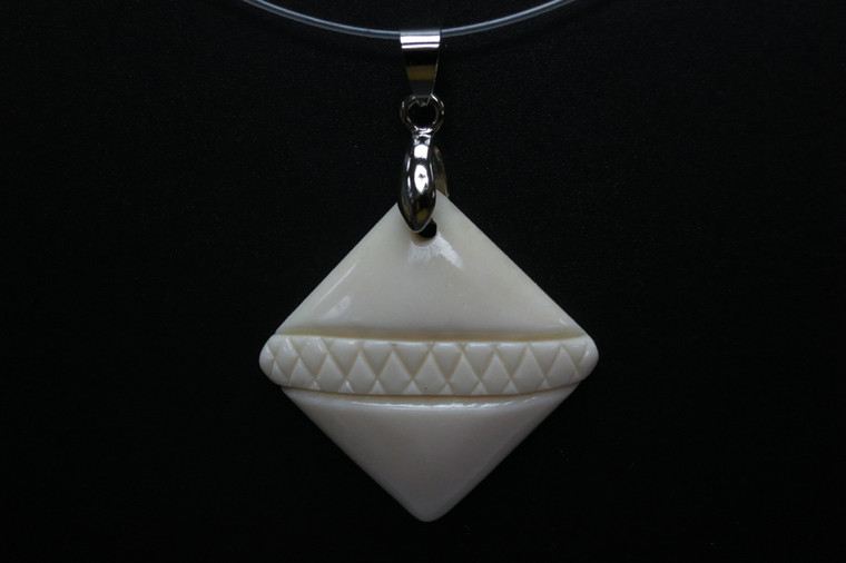 32x32mm Buffalo Bone Designer Bead Pendant [z8356]
