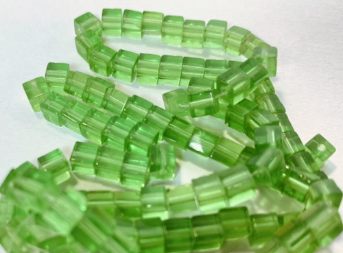 1 Std(88) Transparent Dark Green Glass 4x4mm Square Cube Beads with 0.8-1mm Hole *