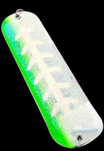 8" Chrome Green Wiggle Flasher w/ 2 Fins 8" Chrome Green Wiggle Flasher w/ 2 Fins