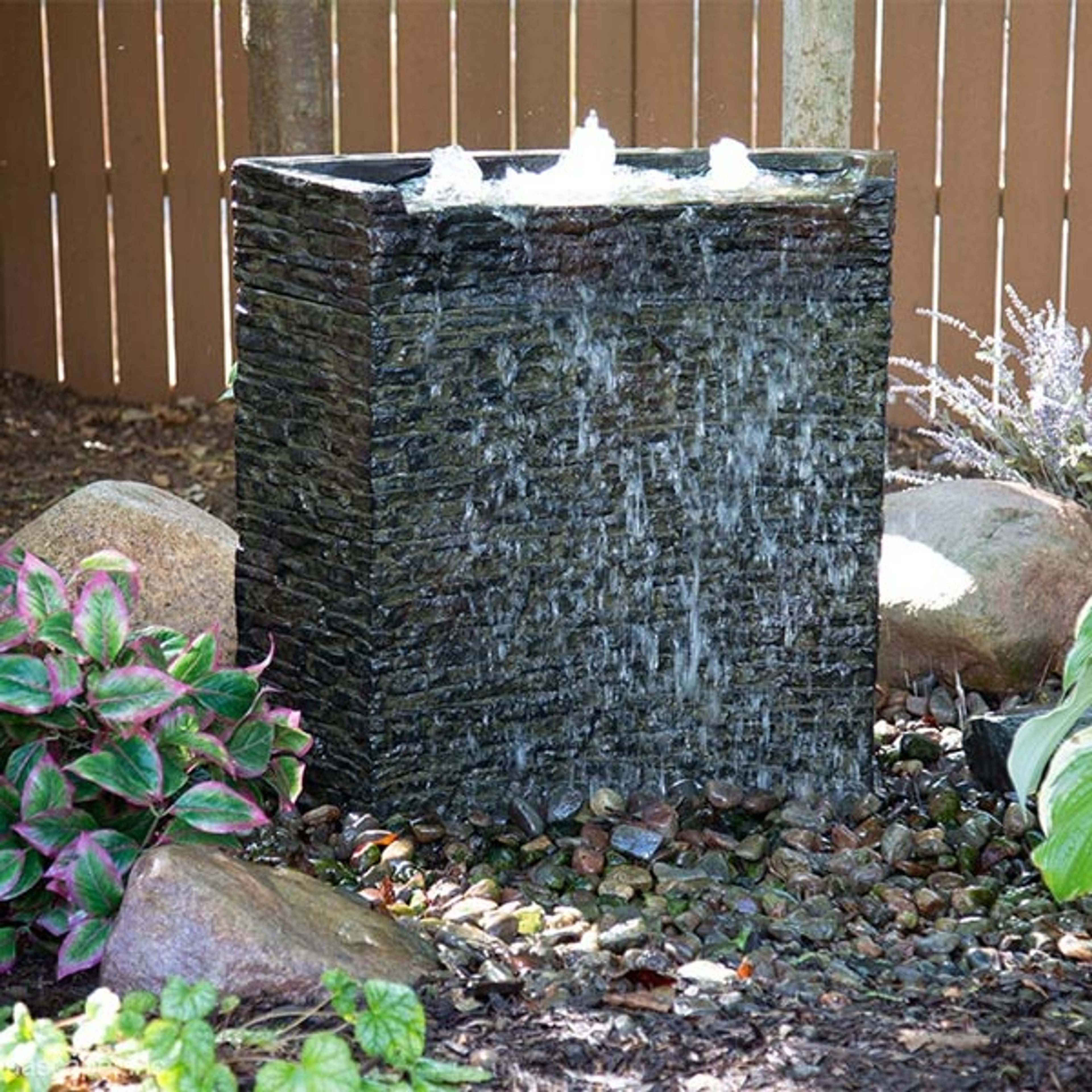 Aquascape Stacked Curved Slate Spillway Wall 32″ Landscape Fountain Kit