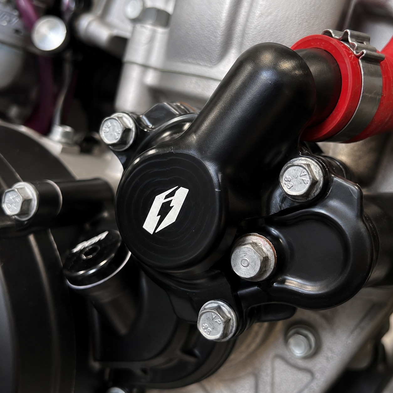 Water pump cover - Beta Sincro