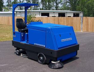 American Lincoln 7765 LPG Combination Sweeper Scrubber