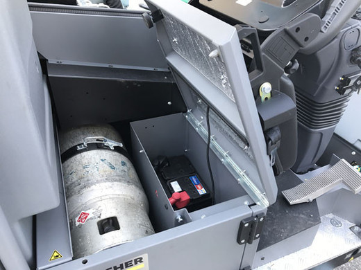 Karcher B 300 R LPG - Fuel compartment Karcher B 300 R LPG - Fuel compartment