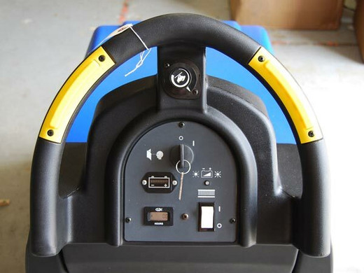 Clarke Ultra Speed 20T - Controls Clarke Ultra Speed 20T - Controls