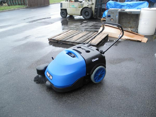 Clarke BSW 28  - Side Clarke BSW 28  - Side