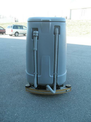 Advance 3400ST - Rear