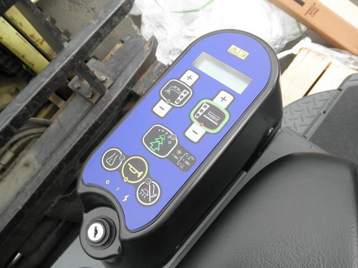 Advance Advenger X2805R - Controls Advance Advenger X2805R - Controls