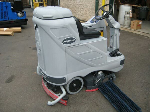 Advance Adgressor 3220C Ecoflex - Side Advance Adgressor 3220C Ecoflex - Side