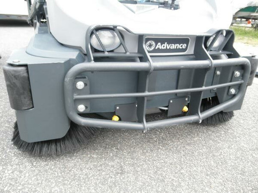 Advance CS7010 Diesel Hybrid w/ Dust Guard - Front Bumper Advance CS7010 Diesel Hybrid w/ Dust Guard - Front Bumper