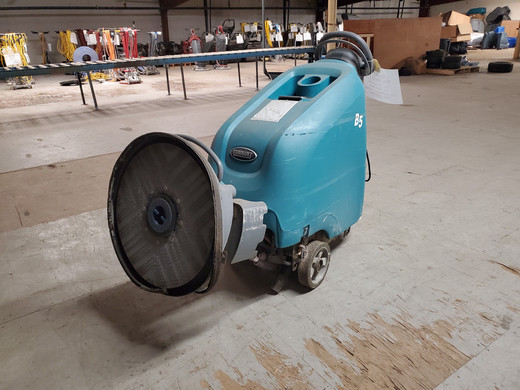 Tennant B7 Battery Floor Burnisher Tennant B7 Battery Floor Burnisher
