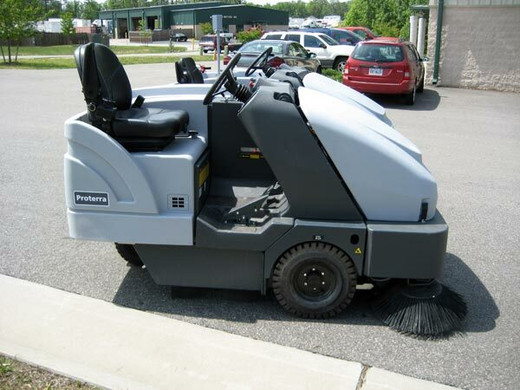 Advance Proterra 5130 LPG w/ Dust Guard Industrial Sweeper Advance Proterra 5130 LPG w/ Dust Guard Industrial Sweeper