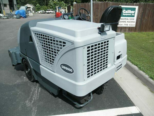 Advance SW8000 65 LPG - Rear Advance SW8000 65 LPG - Rear