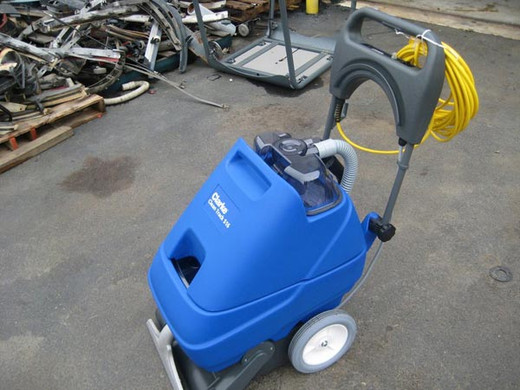 Clarke Clean Track S16