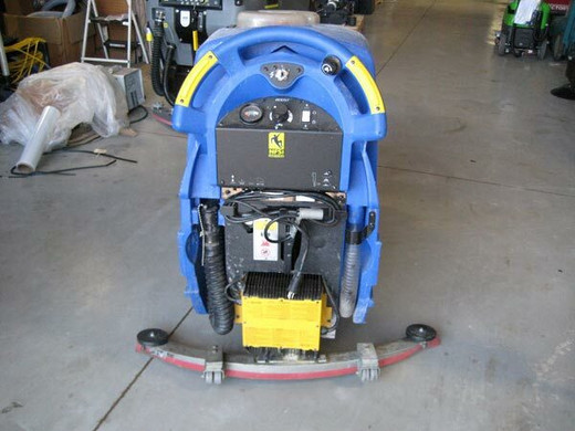 Clarke Boost 32 - Rear