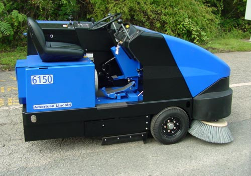 American Lincoln 6150 - Side