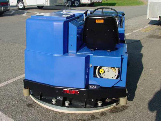 American Lincoln 7750 - Rear