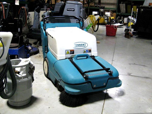 Tennant 6080 36 inch Battery