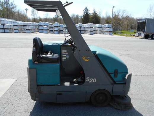 Tennant S20 - Side