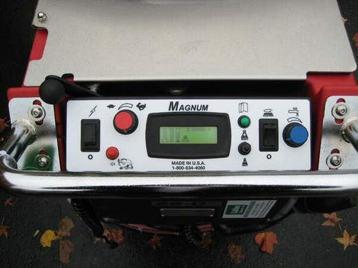 Factory Cat Magnum 30D - Controls