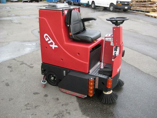 Factory Cat GTX 30-D - Side Factory Cat GTX 30-D - Side