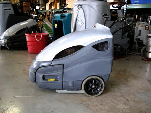 IPC Eagle TK 510ET - Side