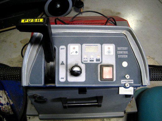 IPC Eagle TK 500ET - Controls