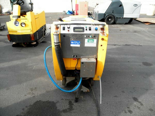 Factory Cat 3400 34D - Rear Factory Cat 3400 34D - Rear