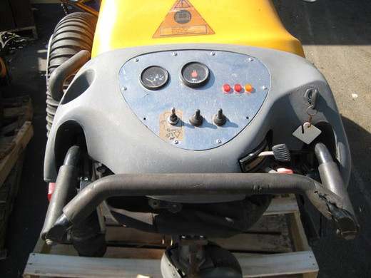Tennant Green Machine 414 - Controls