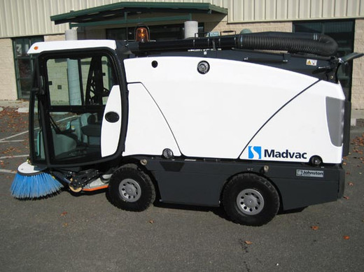 Madvac CN200 Litter Collector