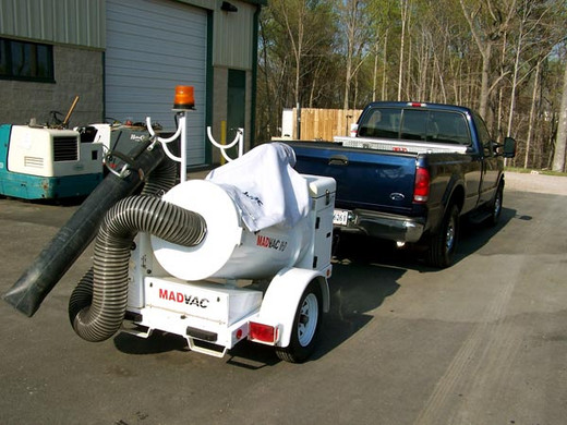 Madvac 61 Portable Litter Collector