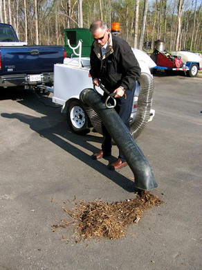 Madvac 61 Portable Litter Collector