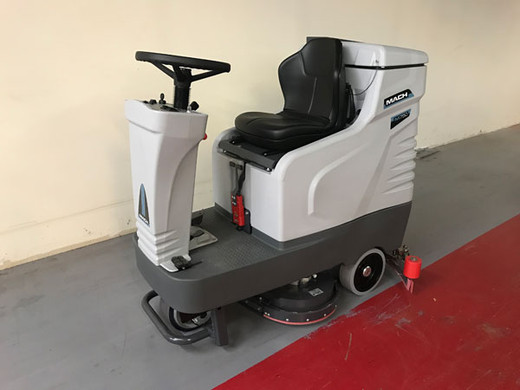 Mach M650 Base Trac M Mach M650 Base Trac M