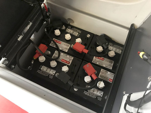 Mach M650 Base Trac M - Batteries Mach M650 Base Trac M - Batteries