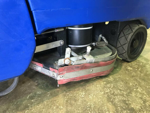 Windsor Saber Glide 36D Floor Scrubber