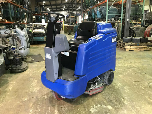 Windsor Saber Glide 36D Floor Scrubber