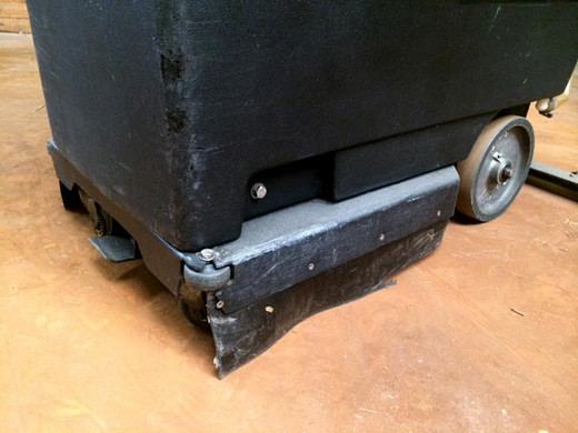 NSS Wrangler 1708 Floor Scrubber