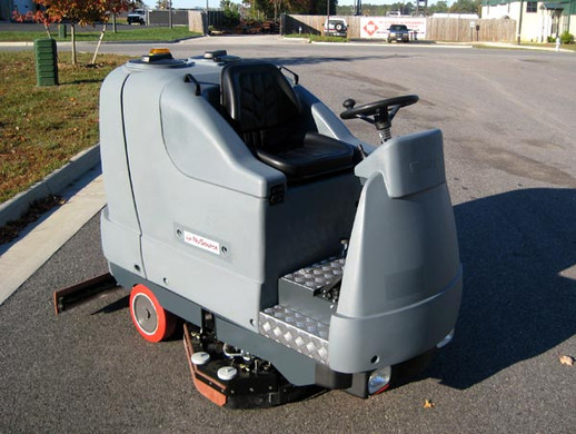 Refurbished NuSource Magna Rider Scrubber